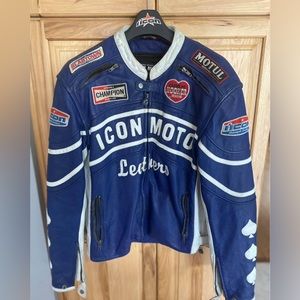 Icon Moto Leather Jacket. In excellent condition. Like Brand New.